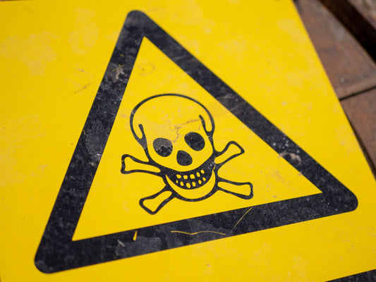 Breathing Trouble: How Synthetic Fragrance Ingredients Affect Your Lungs